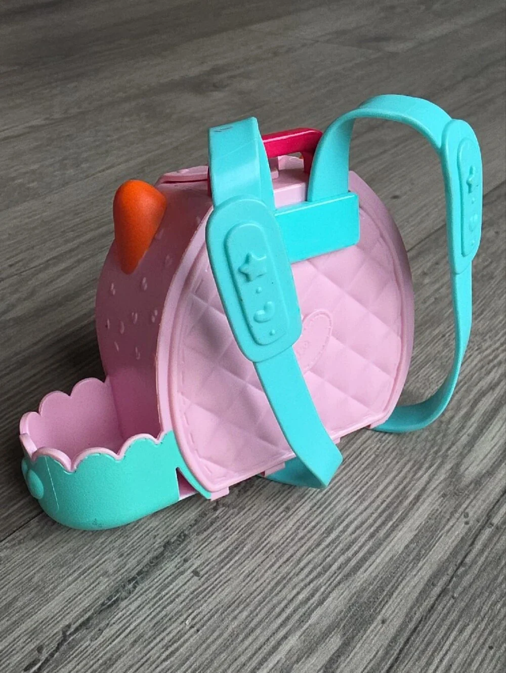 Kindi Kids Fun Backpack (Owl Petkin design) accessory made by Moose Toys, Used